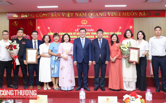 Tạp chí Công Thương đạt 02 giải tại Cuộc thi chính luận về bảo vệ nền tảng tư tưởng của Đảng trong ngành Công Thương