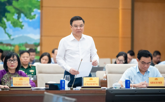Bộ trưởng Lê Mạnh Hùng giải trình, tiếp thu, chỉnh lý dự thảo Luật Dầu khí (sửa đổi)