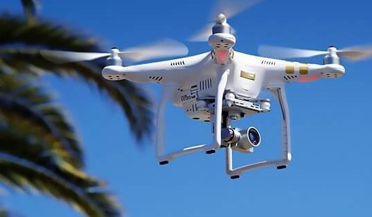 Chính phủ giao Bộ Công Thương, Bộ Tài chính chủ trì quản lý nhập khẩu, tạm nhập tái xuất thiết bị bay không người lái