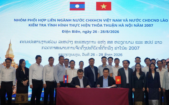 Việt Nam - Lào: Tháo gỡ vướng mắc, tạo thuận lợi hơn nữa cho thương mại song phương
