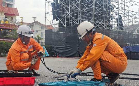 Điện lực Quảng Ninh: Bảo đảm tuyệt đối nguồn điện cho ngày Quảng Ninh lên Thành phố