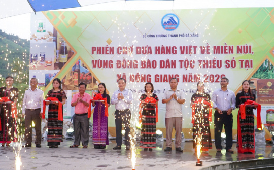 Đà Nẵng: Đưa hàng Việt về miền núi, vùng đồng bào dân tộc thiểu số xã Đông Giang