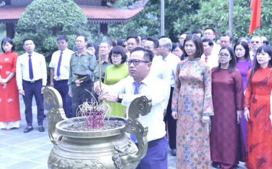 Phường Hoàn Kiếm báo công dâng Bác tại ATK Định Hóa