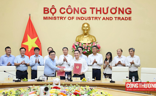Bộ Công Thương tiếp nhận chức năng quản lý địa chất, khoáng sản, khu công nghiệp