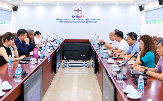 EVNNPT làm việc với ADB về tiến độ hợp tác liên kết lưới điện Việt - Lào