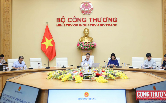 Bộ Công Thương họp đánh giá tình hình cung cầu và giá nhiên liệu sơ cấp các tháng còn lại năm 2026 và năm 2027