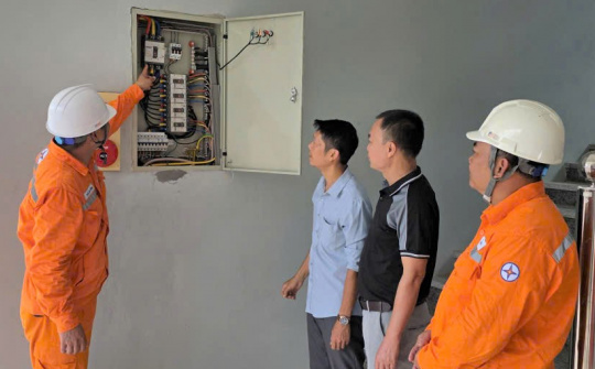Điện lực Lai Châu chủ động đảm bảo cấp điện phục vụ khai giảng năm học mới 2026-2027