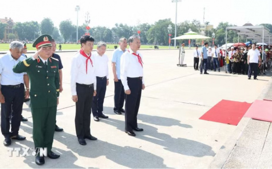 81 năm Quốc khánh 2/9: Tổng Bí thư, Chủ tịch nước tưởng nhớ Chủ tịch Hồ Chí Minh