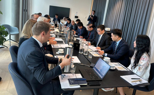 Thứ trưởng Trương Thanh Hoài làm việc với lãnh đạo Tập đoàn Copenhagen Infrastructure Partners (CIP)