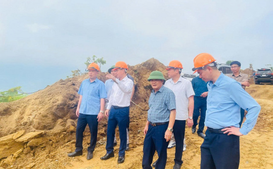Tổng Giám đốc Apatit Việt Nam kiểm tra tiến độ tại Khai trường 19