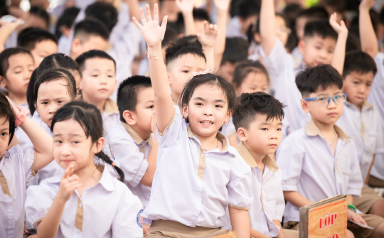 Hơn 1.200 học sinh Tiểu học hào hứng tham gia chương trình tuyên truyền sử dụng năng lượng an toàn, tiết kiệm và hiệu quả