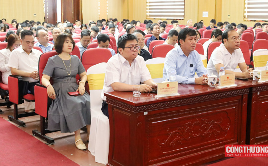 [CHÙM ẢNH] Đảng ủy Bộ Công Thương tham dự Hội nghị toàn quốc nghiên cứu, học tập, quán triệt và triển khai thực hiện một số Nghị quyết, Chỉ thị của Bộ Chính trị