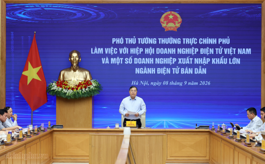 Nâng cao giá trị gia tăng, giảm phụ thuộc vào nhập khẩu trong ngành điện tử