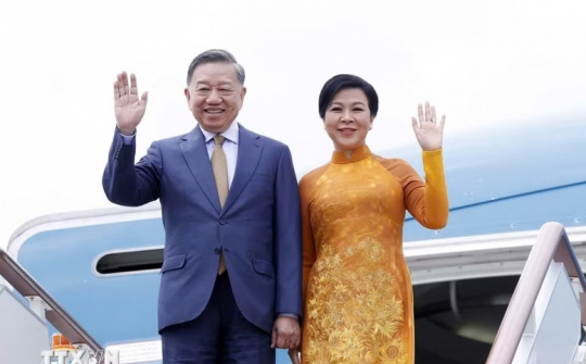 Tổng Bí thư, Chủ tịch nước Tô Lâm cùng Phu nhân bắt đầu thăm cấp Nhà nước Liên bang Nga
