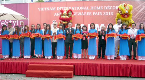 Khai mạc Lifestyle Việt Nam năm 2013