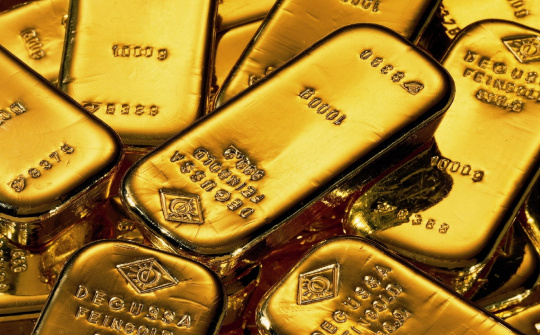 Dự báo giá vàng có thể giảm xuống mức 1.250 USD/ounce