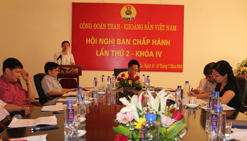 Công đoàn TKV tổ chức Hội nghị BCH lần thứ 2 khoá IV