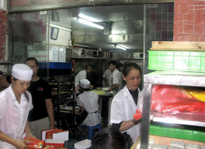 Hà Nội: Bánh trung thu truyền thống đắt khách