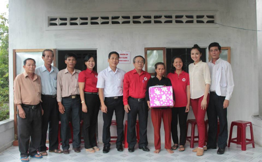 Quỹ từ thiện CADI-SUN tiếp tục trao 5 căn nhà Nhân ái tại tỉnh Phú Yên