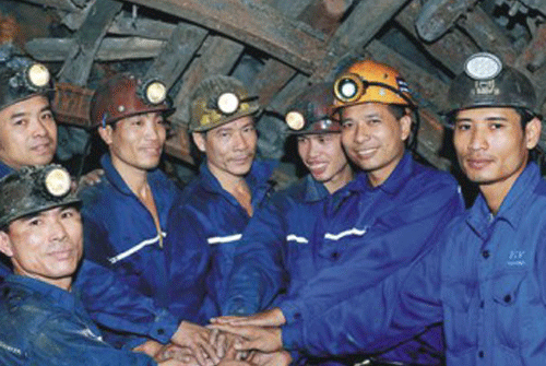 Vinacomin vững vàng trước sóng cả