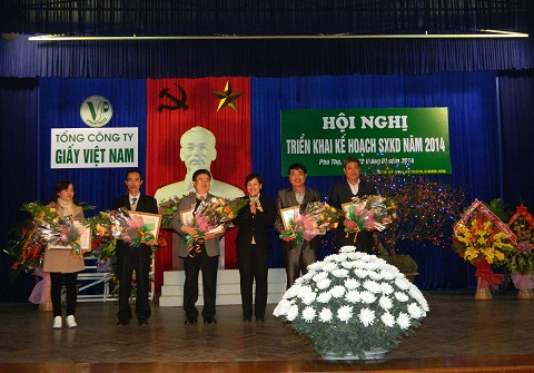 Tổng Công ty Giấy Việt Nam: Vượt bão an toàn
