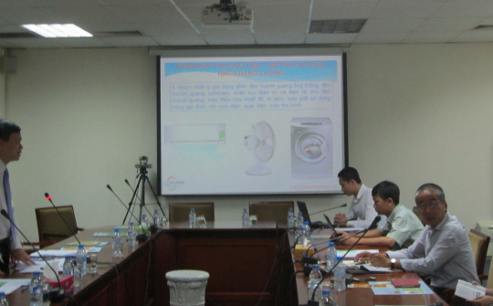 ECC Hà Nội tuyên truyền tiết kiệm năng lượng