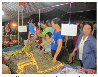 Đưa hàng Việt về nông thôn tại huyện Kim Bôi và huyện Cao Phong   