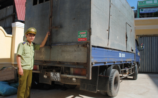 QLTT Thanh Hóa: Bắt giữ 220 kg nội tạng động vật hôi thối đi tiêu thụ