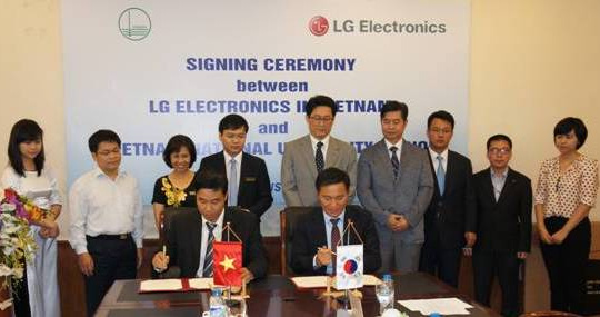 LG hợp tác với Đại học Quốc gia Hà Nội đào tạo nguồn nhân lực chất lượng cao