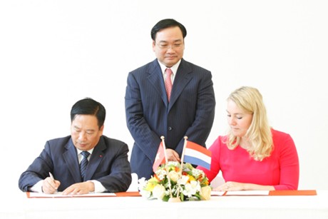 Việt Nam-Hà Lan tăng cường hợp tác về thích ứng BĐKH