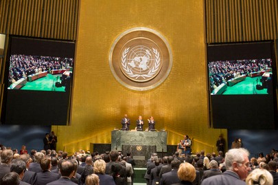 Việt Nam luôn ưu tiên chống biến đổi khí hậu