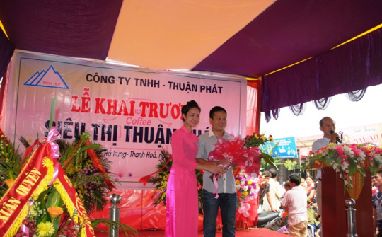 Hà Trung – Thanh Hóa: Khai trương siêu thị đồ gỗ cao cấp