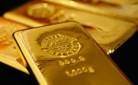 Giá vàng biến động nhẹ quanh mốc 1.300 USD/ounce