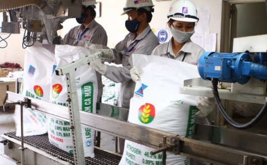 Ngành sản xuất phân urê đứng trước nguy cơ cung vượt cầu