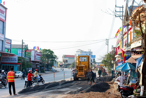 Ngành Điện miền Trung mùa Xuân về