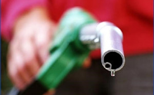 Giá dầu Brent tăng lên mức cao nhất trong hơn bốn tháng qua