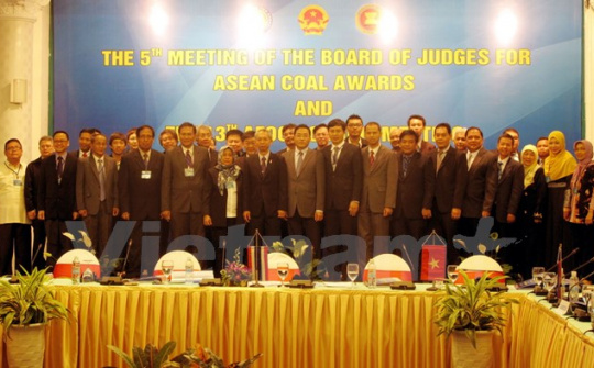 Diễn đàn Than ASEAN 13 chính thức khai mạc tại Hạ Long