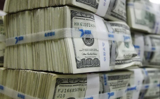 Đồng USD tại châu Á hạ giá chút ít so với đồng yen và đồng euro