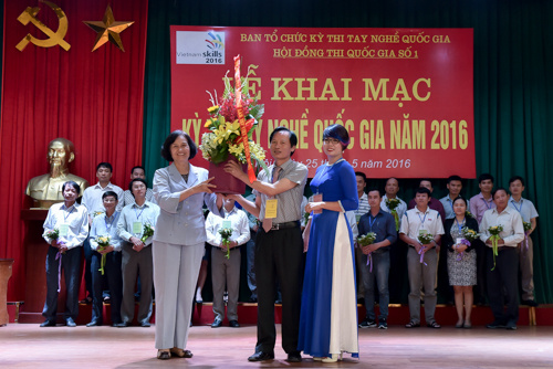 Khai mạc Kỳ thi tay nghề quốc gia năm 2016: Khơi dậy và khuyến khích năng lực sáng tạo của đội ngũ lao động trẻ