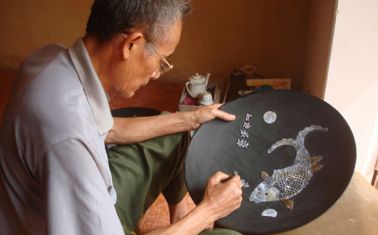 Làng nghề khảm trai Chuôn Ngọ