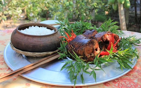 Làng cá kho Vũ Đại