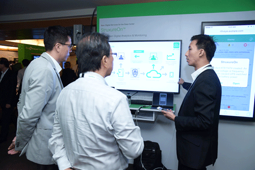 Schneider Electric giới thiệu chiến lược đổi mới công nghệ trên mọi cấp độ