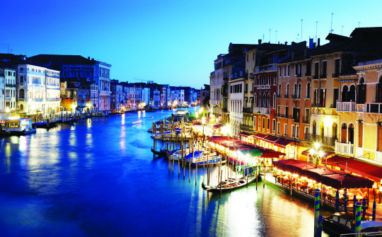 Vietnam and Italy look to enhance their cooperation