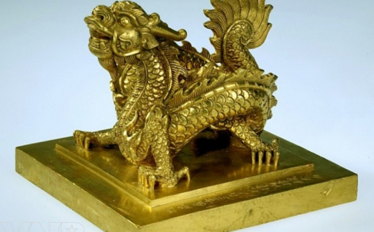 Trưng bày trọn bộ 16 bảo vật quốc gia tại Hà Nội