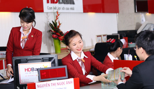 Vietnamese, Japanese banks sign MoU on providing financial services