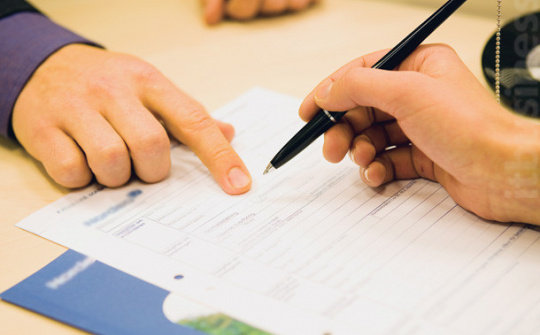 Analysts: Share performance to be mixed