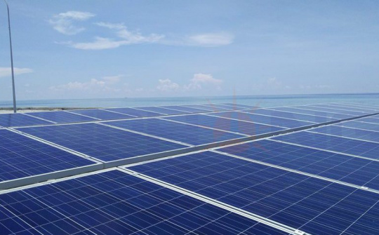 Điện Mặt Trời Vũ Phong phủ đảo Trường Sa
