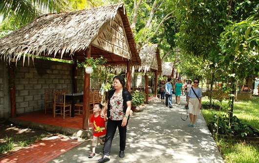Can Tho farmers’ engagement help boost responsible tourism