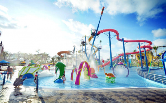 Spanish firm to develop mega park in Thua Thien-Hue 