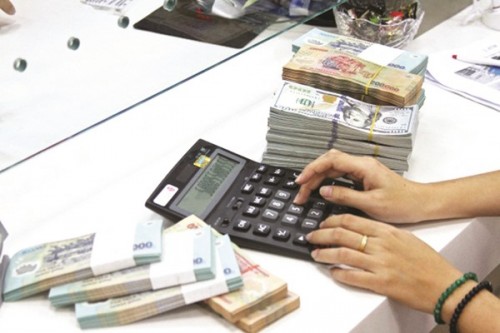 Bonds yield funds, Government slow to use them 